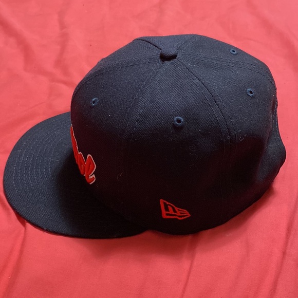 New Era Barstool SnapBack. - Picture 3 of 4
